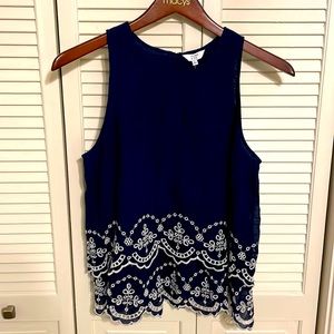 Womens navy sleeveless top NWT